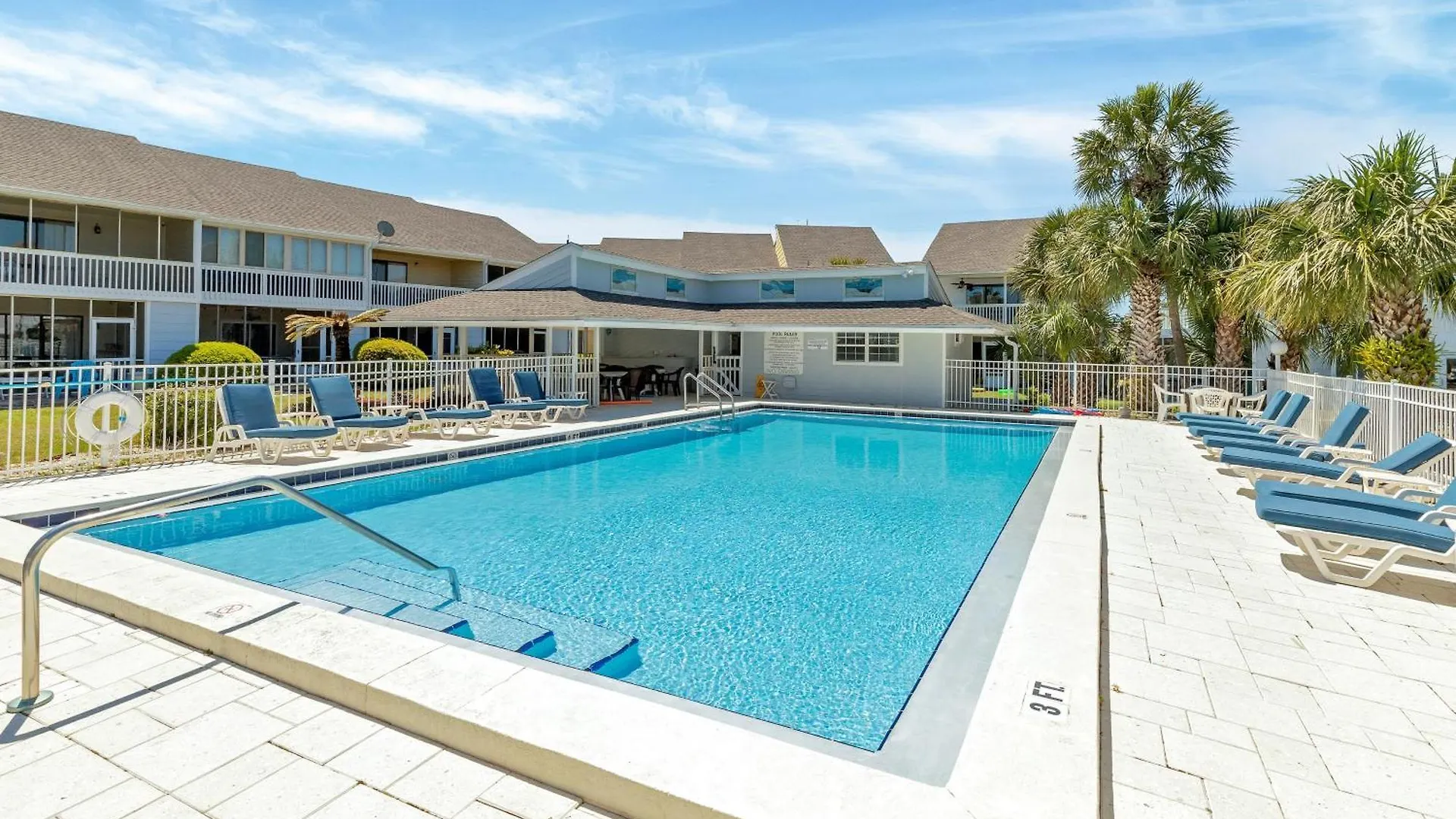 Sandpiper Cove 1152- By Holiday Isle Properties Destin